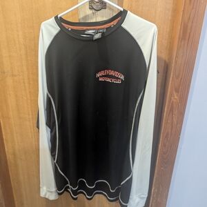 Harley-Davidson Black and Cream Long Sleeve Tee